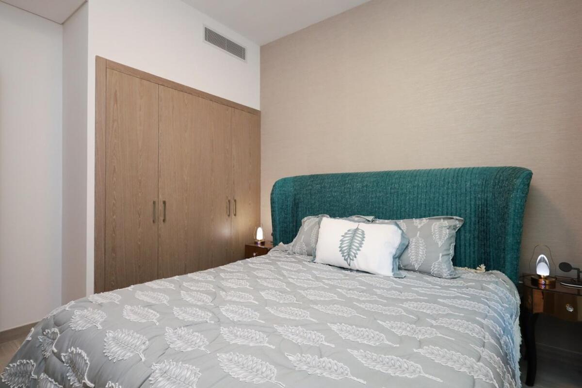 Stunning 4 Bed Villa, Private Pool, Damac Hills Dubai Dış mekan fotoğraf